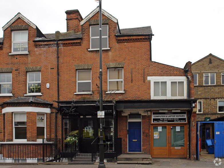 25 East St, Bromley, Br1 1qe - Office For Lease 