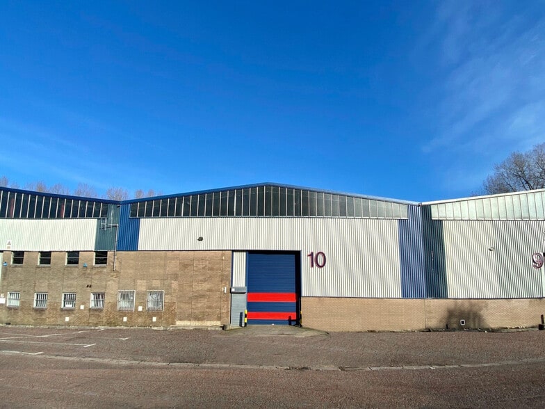 13 Ty Coch Way, Cwmbran for sale - Building Photo - Image 1 of 1