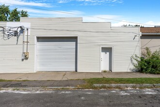 75 Jackson Ave, Cohoes, NY for rent Building Photo- Image 1 of 32