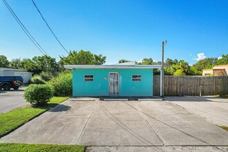 10 Francis St, Cocoa Beach, FL for rent Building Photo- Image 2 of 15