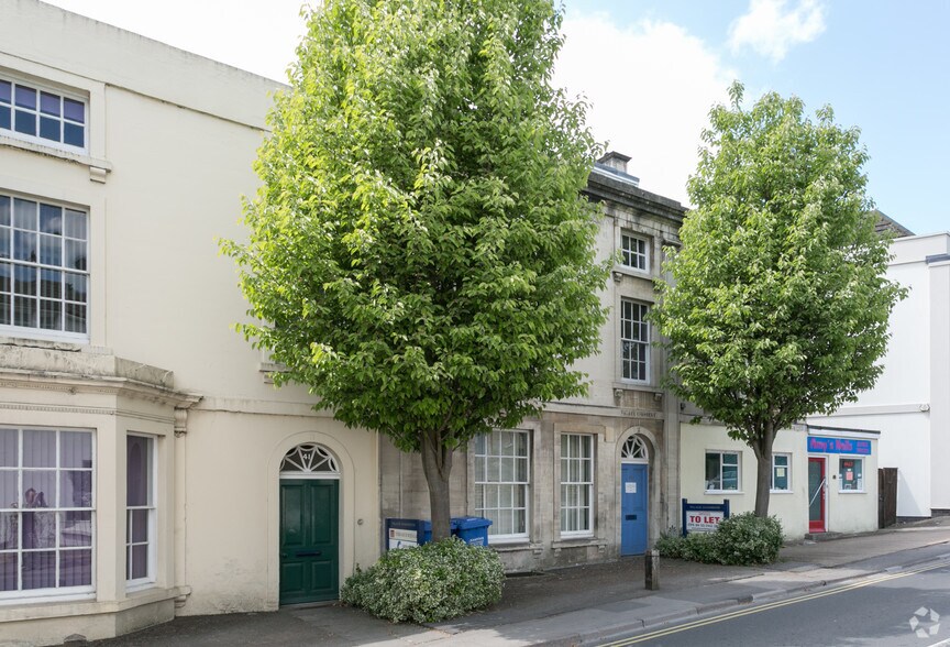 38-43 London Rd, Stroud to rent - Building Photo - Image 2 of 4