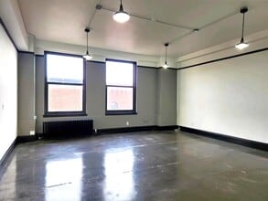 275 4th St E, Saint Paul, MN to rent Interior Photo- Image 2 of 3