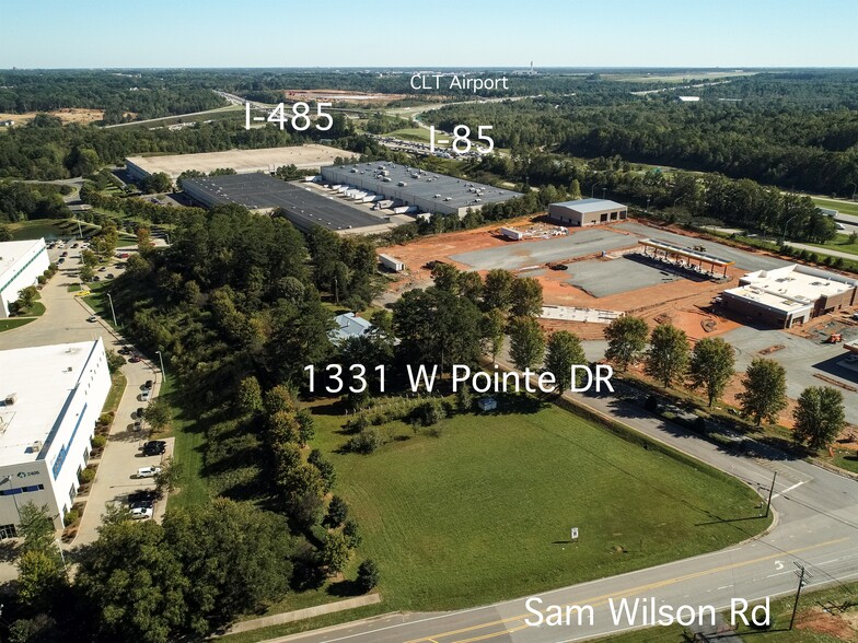 1331 W Pointe Dr, Charlotte, NC for sale - Building Photo - Image 1 of 17