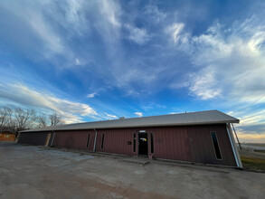 1211 S Main St, Hennessey, OK for sale Building Photo- Image 1 of 1