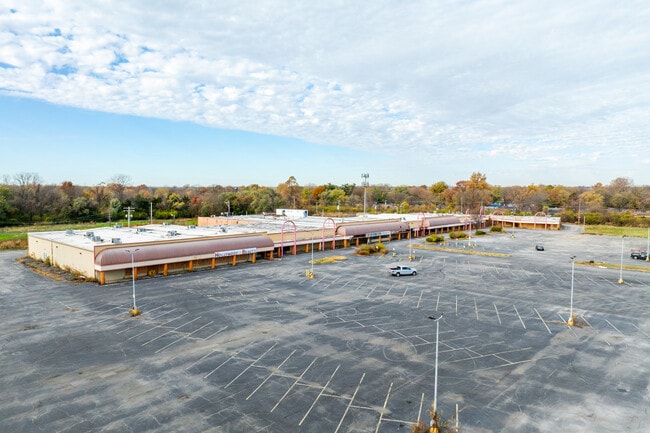 More details for 1002-1100 Camp Jackson Rd, Cahokia, IL - Retail for Auction