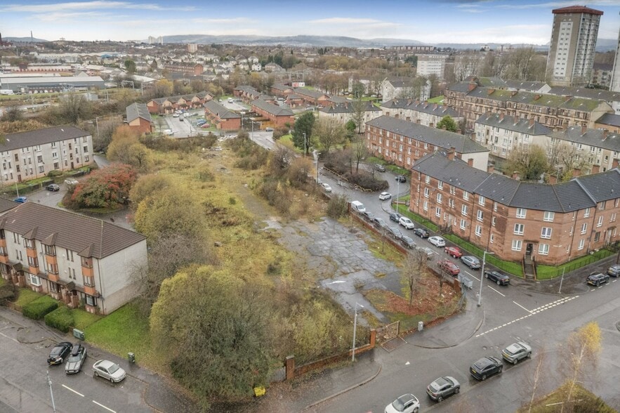 96 Elmvale St, Glasgow for sale - Aerial - Image 2 of 4