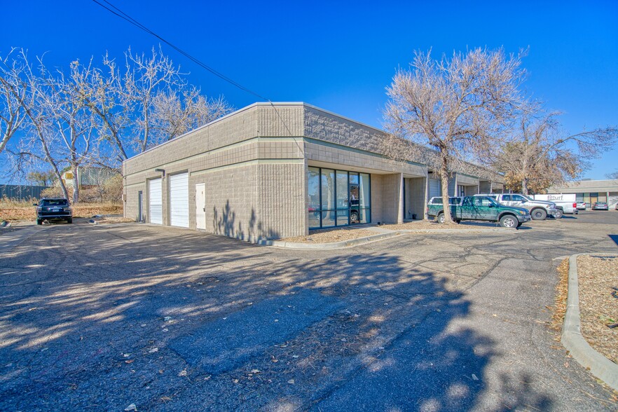 557 Burbank St, Broomfield, CO for rent - Building Photo - Image 1 of 7