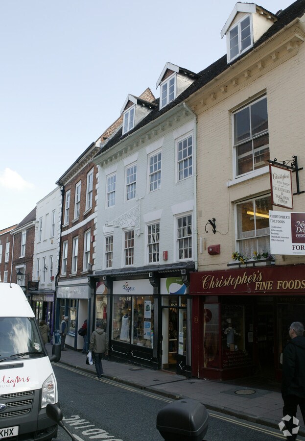 72 Mardol, Shrewsbury SY1 1PZ UK