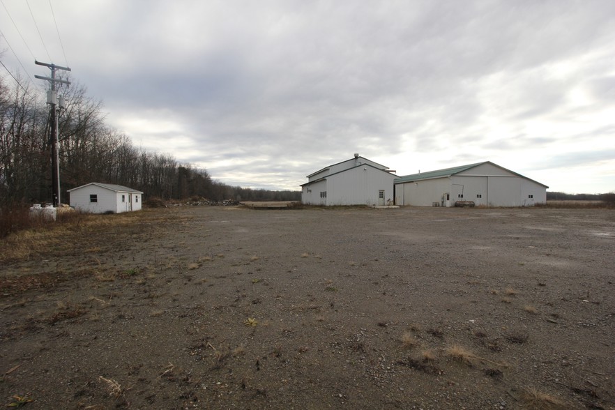 13933 Rundletown Rd, Conneautville, PA for sale - Primary Photo - Image 1 of 1