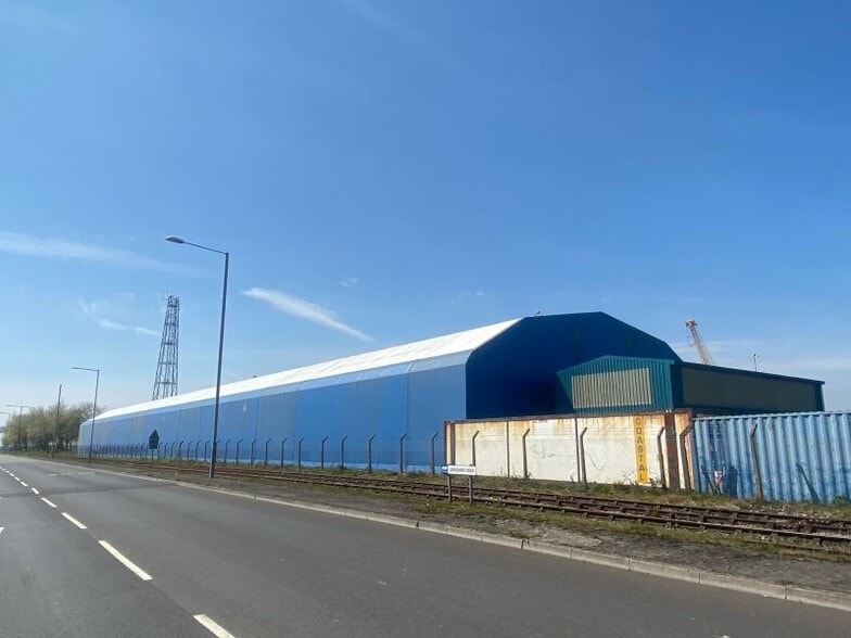 Longship Rd, Cardiff for sale - Primary Photo - Image 1 of 1