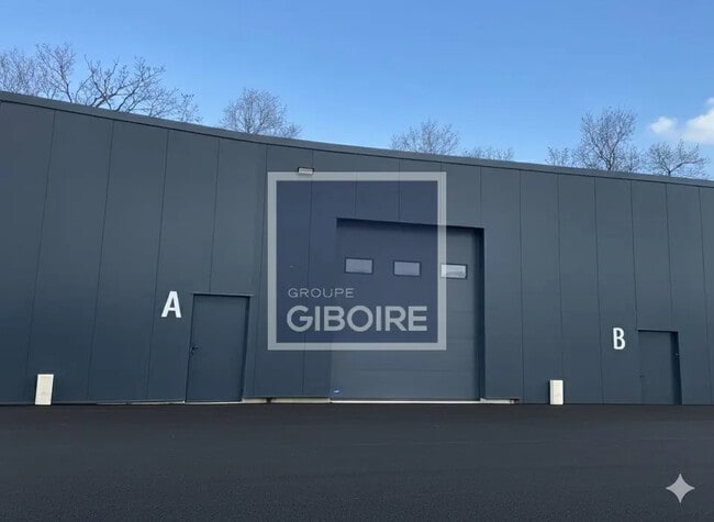 Location Entrepôt 80 m² à 400 m²
