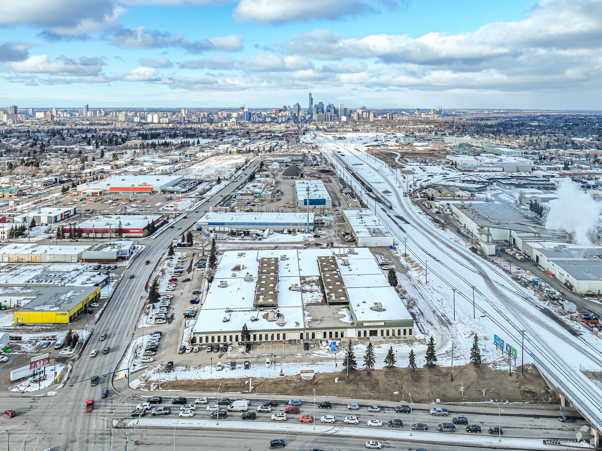 6325 Gateway Blvd NW, Edmonton, AB to rent Building Photo- Image 1 of 6