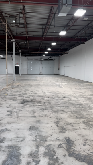 More details for 8521D Tyco Rd, Vienna, VA - Light Industrial for Rent