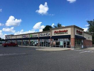 More details for 3600-3636 S Chandler Dr, Muncie, IN - Retail for Rent