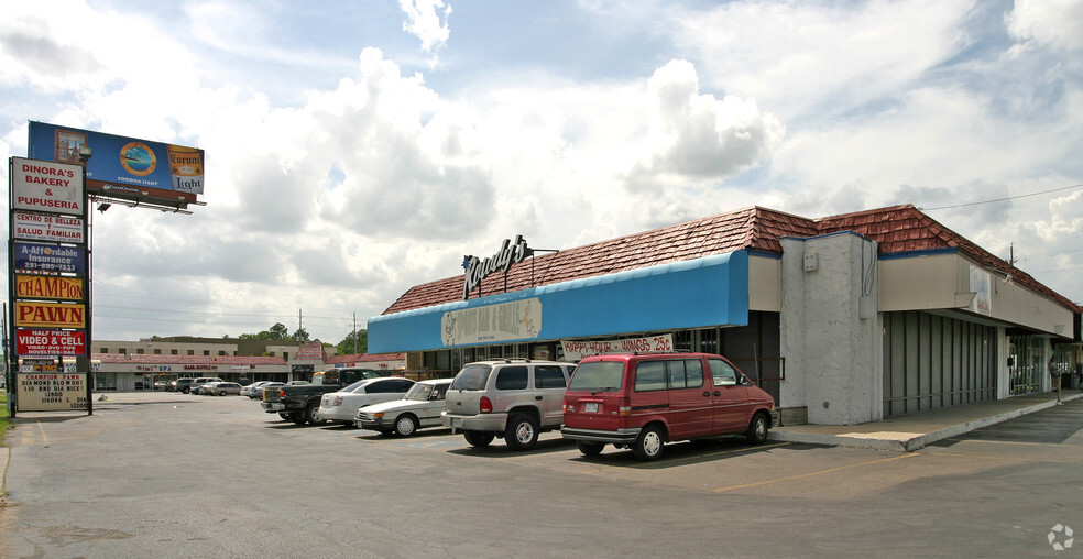 900-992 W FM-1960, Houston, TX for rent - Primary Photo - Image 1 of 1