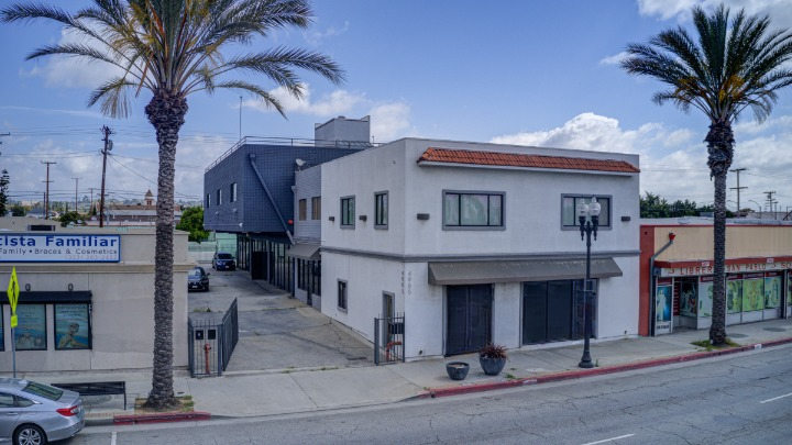 4985 Whittier Blvd, Los Angeles, CA for sale - Building Photo - Image 1 of 18