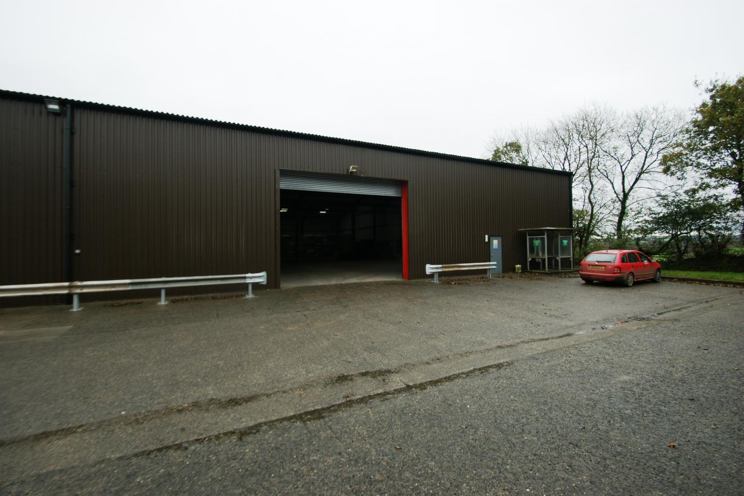 Nadder Ln, South Molton for sale Primary Photo- Image 1 of 1