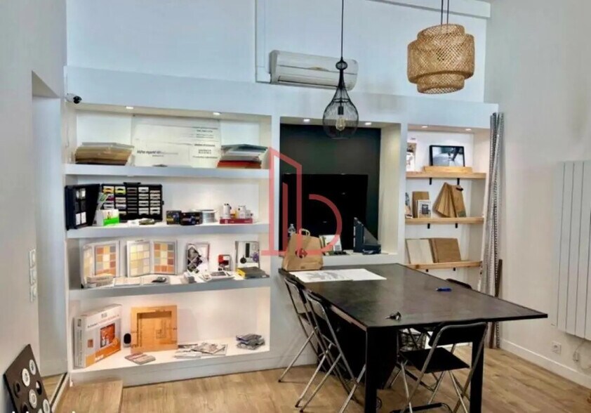 Office in Bordeaux to rent - Interior Photo - Image 2 of 6