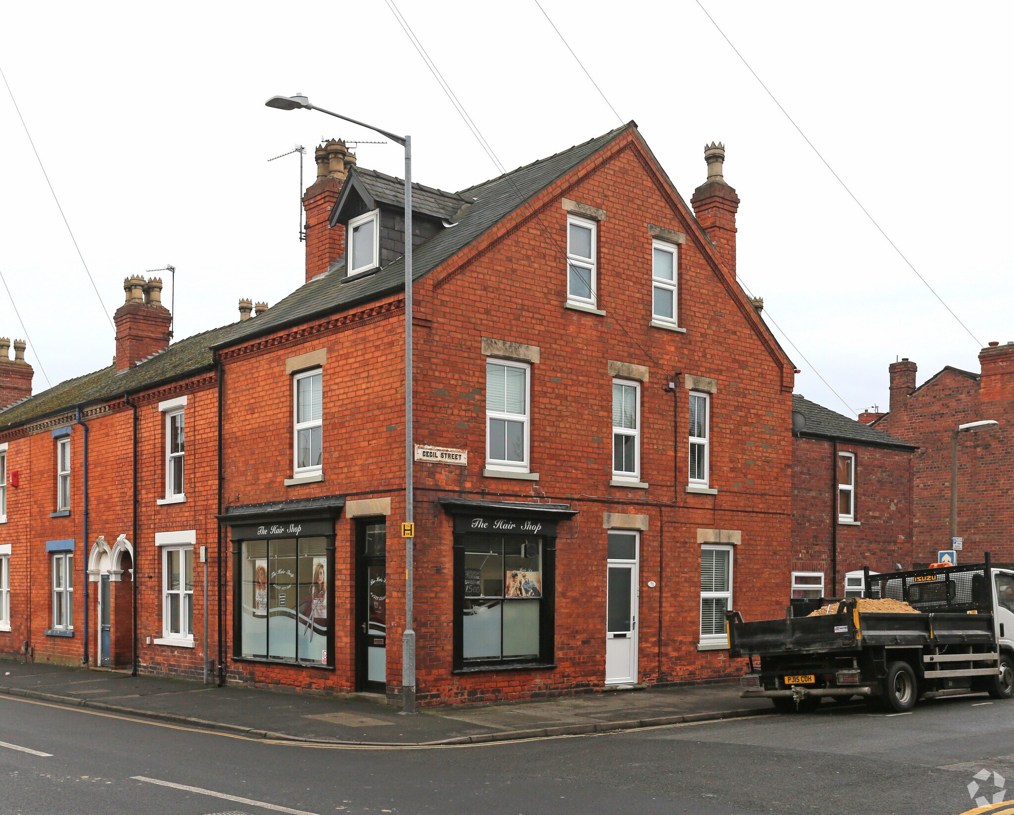 71 Rasen Ln, Lincoln for sale Primary Photo- Image 1 of 1