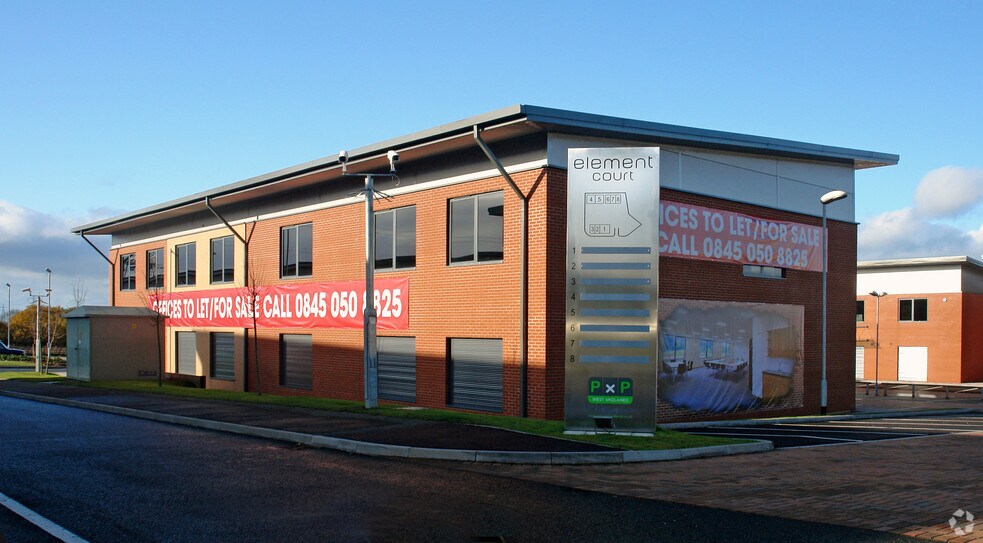 Mercury Ct, Featherstone to rent - Primary Photo - Image 1 of 5