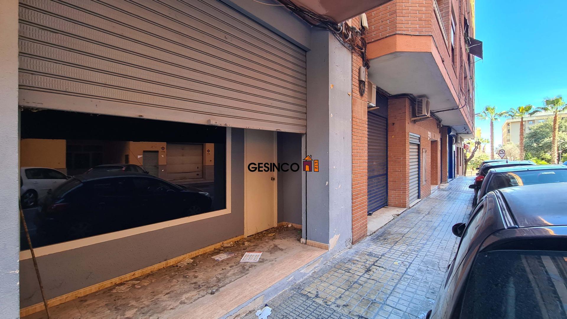 Carrer Caputxins, 1, Ontinyent, Valencia to rent Building Photo- Image 1 of 13