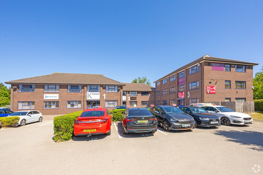 Owen Ave, Hessle to rent - Building Photo - Image 2 of 3