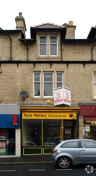 11 Chapel Ln, Bingley for sale - Primary Photo - Image 1 of 1