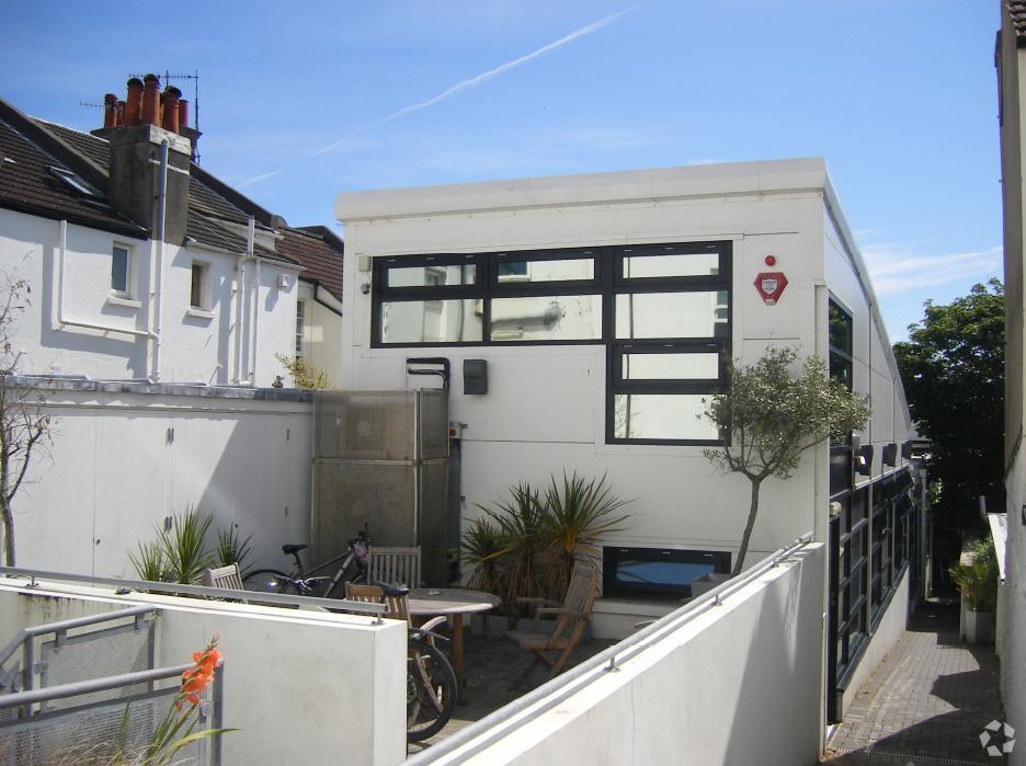 129-130 Edward St, Brighton for sale Primary Photo- Image 1 of 1