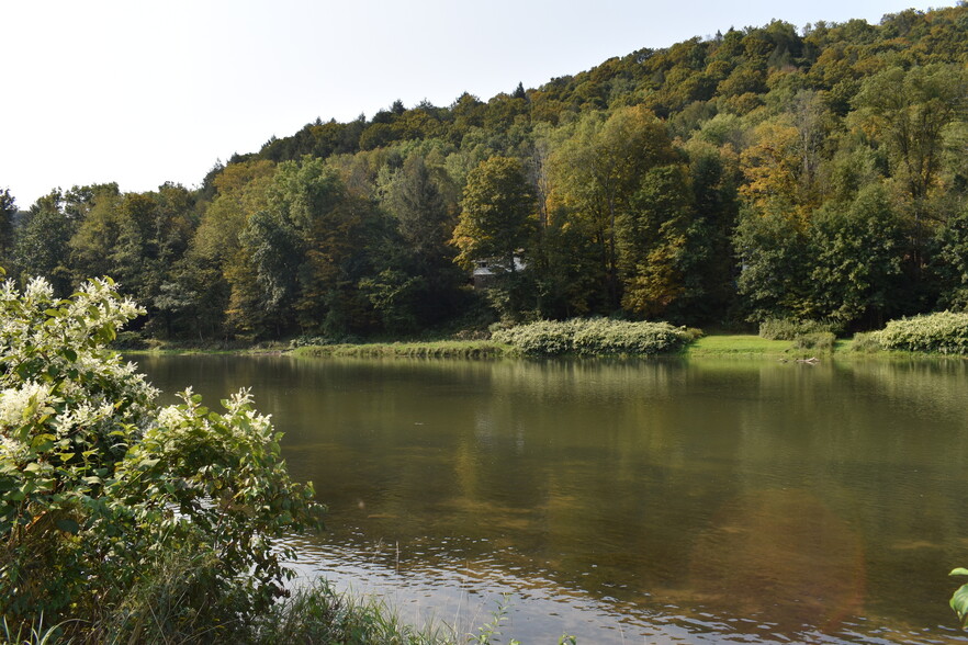 10 Evans Rd, Hancock, NY for sale - Primary Photo - Image 1 of 7