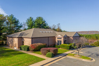 More details for 555 Hospital Dr, Warrenton, VA - Office for Sale