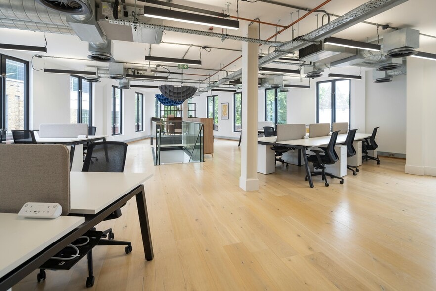 44-46 Sekforde St, London to rent - Building Photo - Image 3 of 65