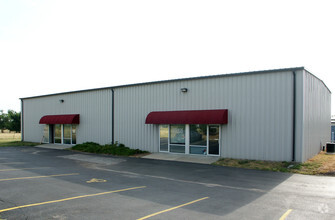 20595 Metcalf Ave, Stilwell, KS for rent Building Photo- Image 1 of 2