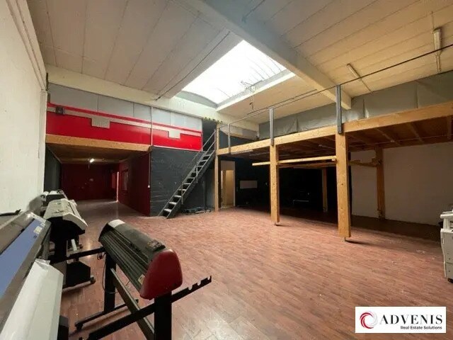Light Industrial in Blanquefort to rent - Interior Photo - Image 3 of 5