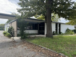 606 Academy Ave, Dublin, GA for rent Building Photo- Image 1 of 17