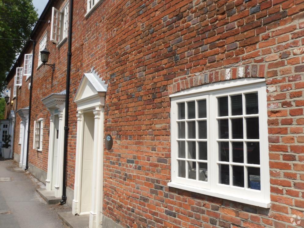 1-5 The Hart, Farnham for sale Primary Photo- Image 1 of 1