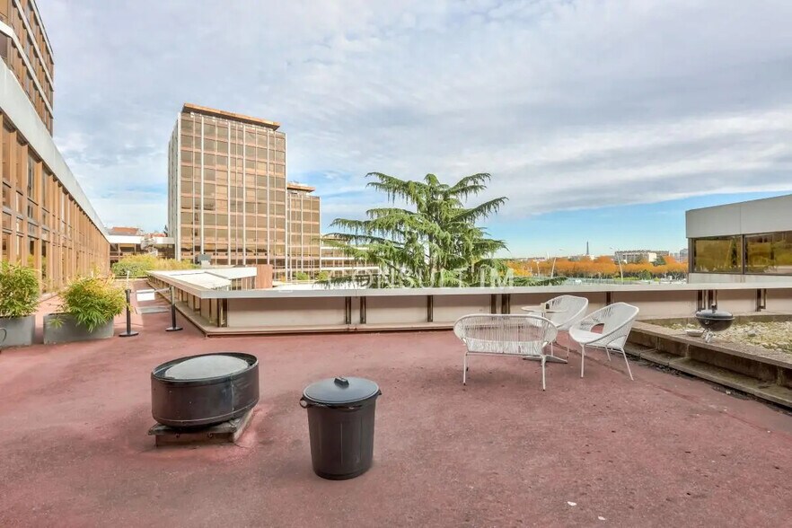 Office in Saint-Cloud for sale - Building Photo - Image 3 of 9