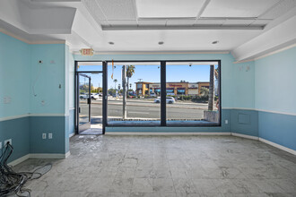 2317-2409 N Sepulveda Blvd, Manhattan Beach, CA for rent Building Photo- Image 2 of 2