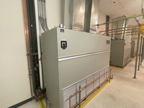 871 Grier Dr, Las Vegas, NV to rent Interior Photo- Image 2 of 14