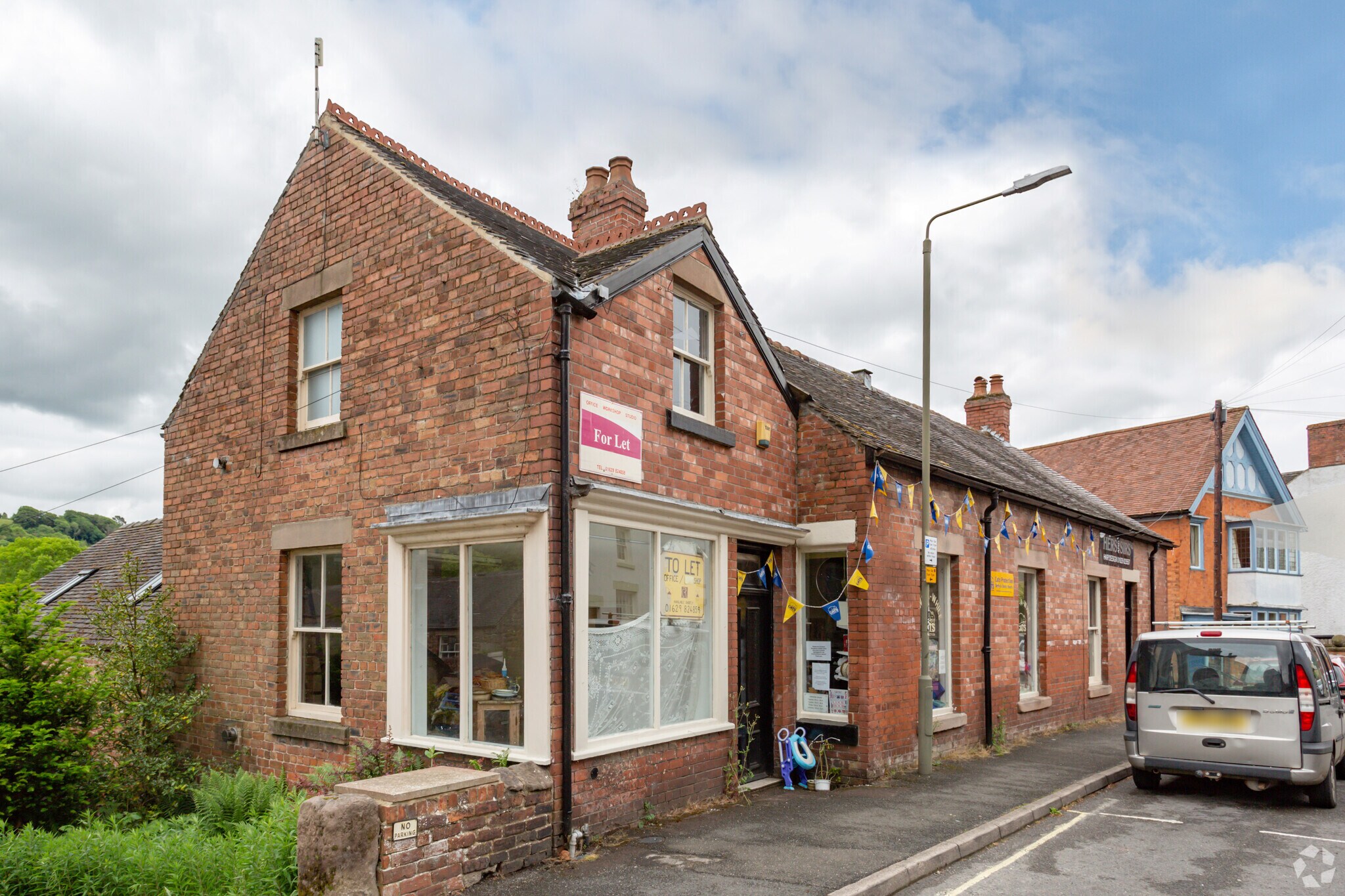 Institute-Buildings N End, Wirksworth for sale Primary Photo- Image 1 of 1