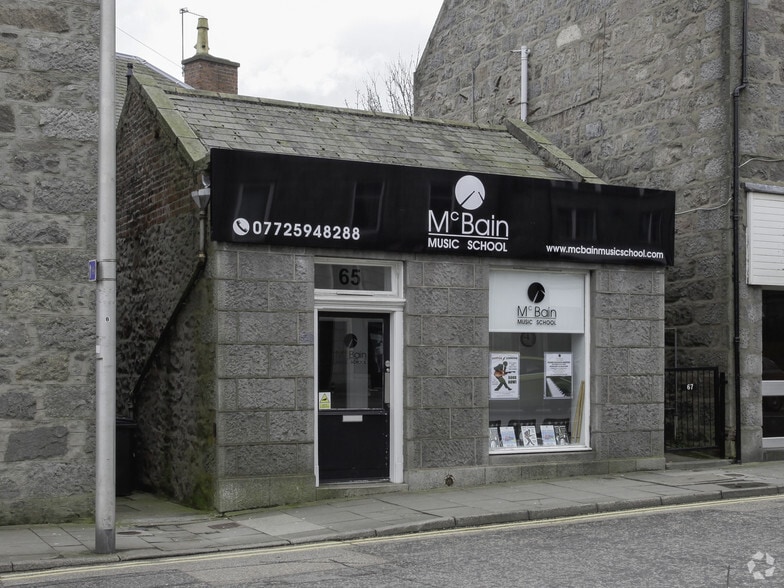 65 Rosemount Pl, Aberdeen to rent - Building Photo - Image 2 of 2