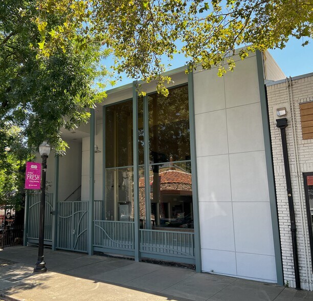 2320-2322 J St, Sacramento, CA for rent - Building Photo - Image 1 of 8