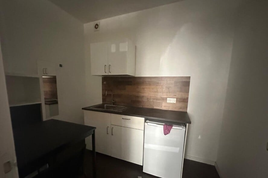 Office in Boulogne-Billancourt to rent - Building Photo - Image 3 of 5