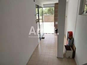 Office in Sant Cugat del Vallès, Barcelona to rent Interior Photo- Image 1 of 16