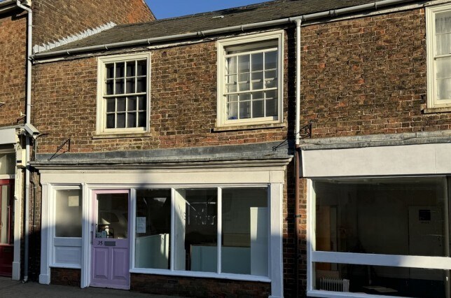 35-37 High St, Holbeach to rent Building Photo- Image 1 of 2