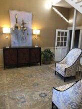 203 E Side Sq, Huntsville, AL for rent Lobby- Image 2 of 6