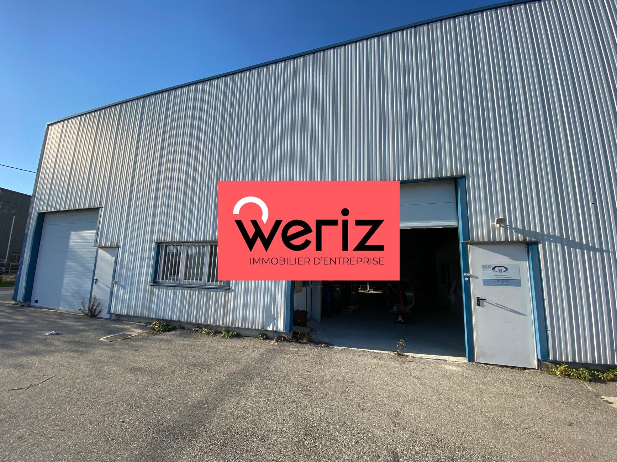 Light Industrial in Aubagne to rent Building Photo- Image 1 of 5