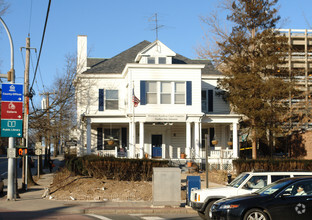 214 Mamaroneck Ave, White Plains, NY for sale Primary Photo- Image 1 of 1