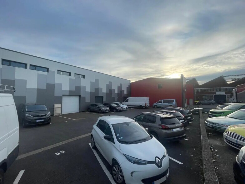 Light Industrial in Argenteuil to rent - Building Photo - Image 2 of 10