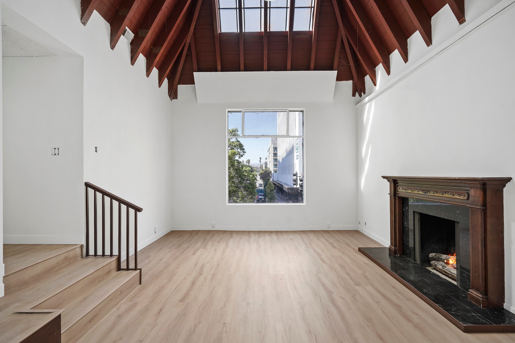 3006 Wilshire Blvd, Los Angeles, CA to rent Building Photo- Image 1 of 16