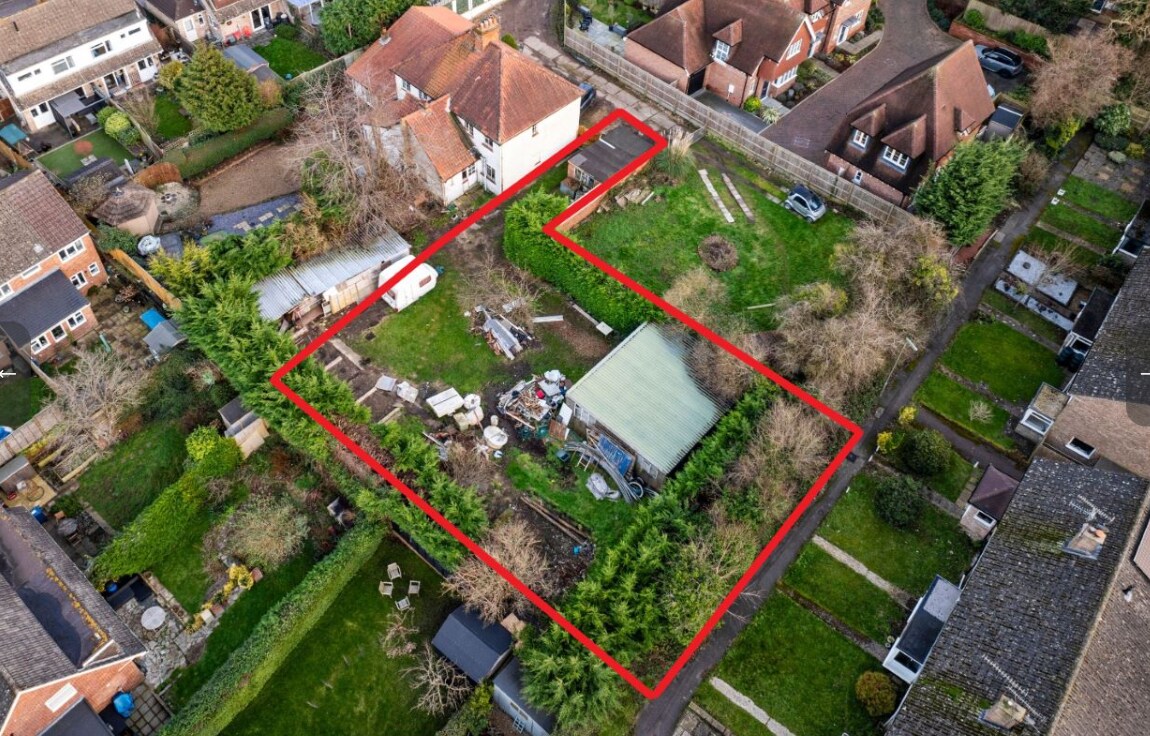 16 The St, Farnham for sale Primary Photo- Image 1 of 1